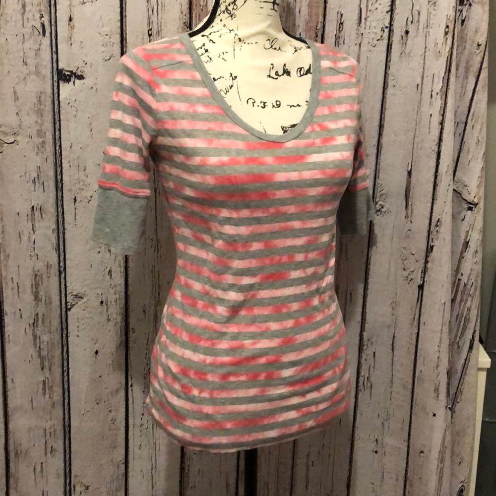 Medium Calvin Klein pink/grey striped tee